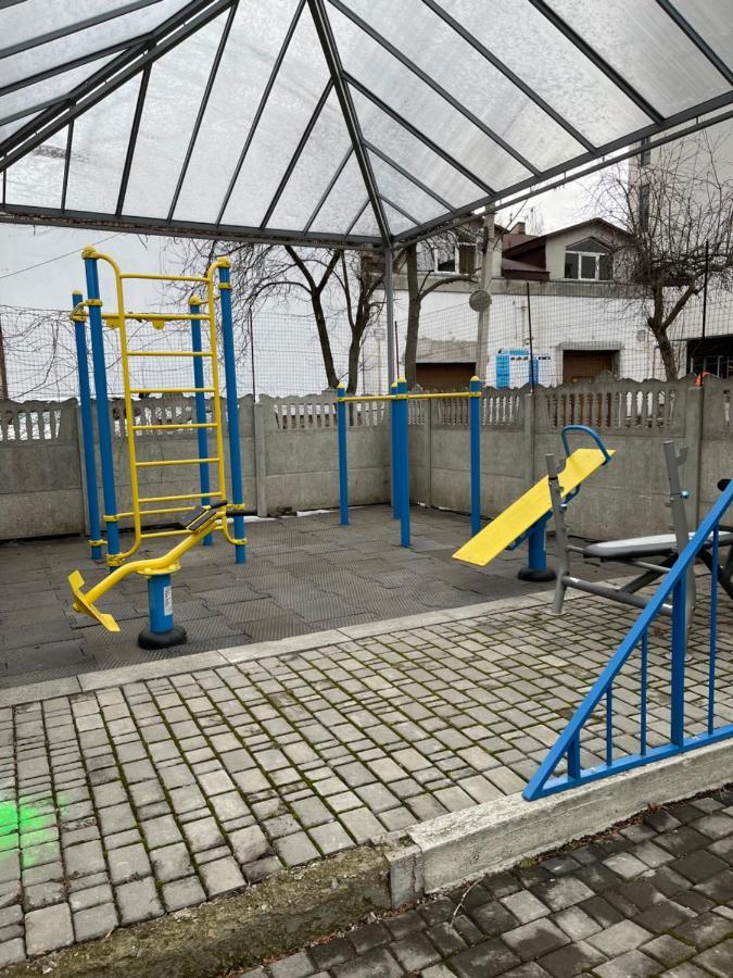 Comfort Place In The City Centre Ivano-Frankivsk Ngoại thất bức ảnh